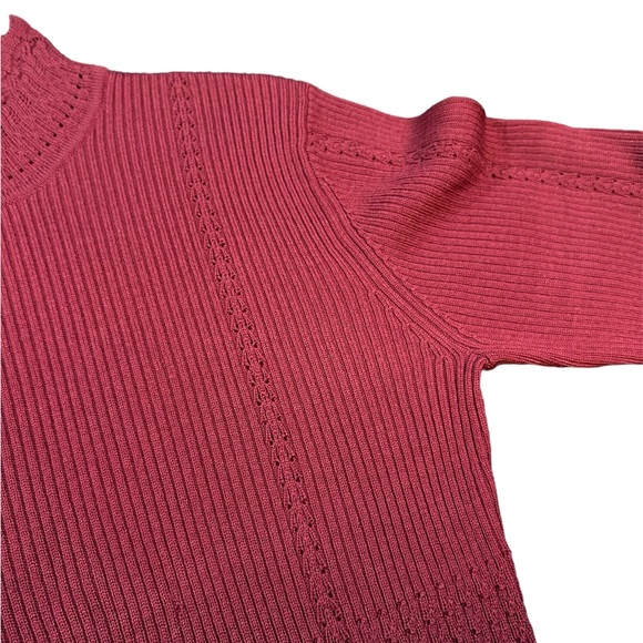 Wool Mock Neck With Dainty Details - Picture 5 of 7